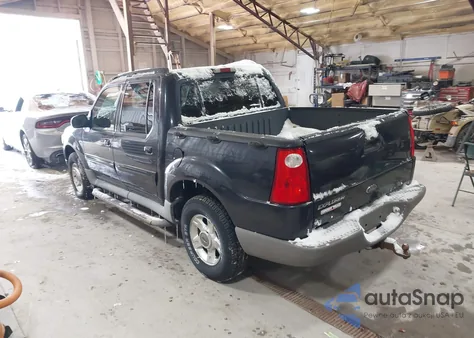 2001 Ford Explorer Sport Trac from USA, damaged, VIN 1FMZU77E31UA77781